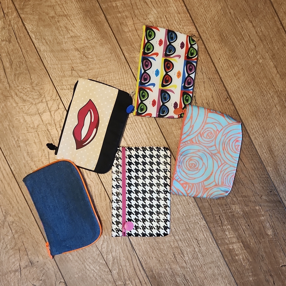Lot of 5 Ipsy Makeup Bags